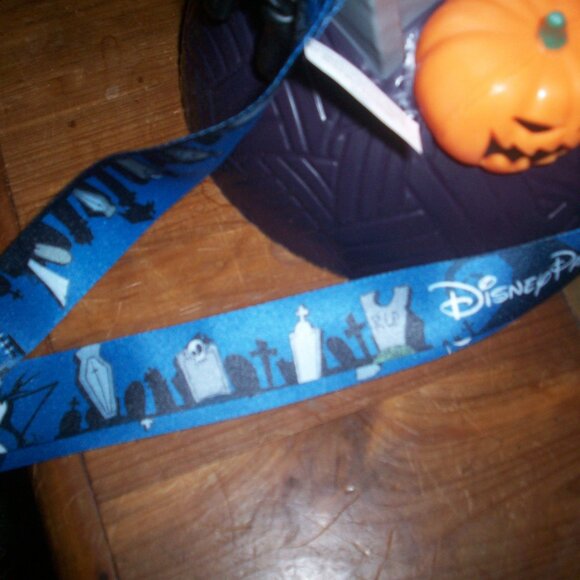 2025 DISNEY PARKS MICKEYS NOT SO SCARY HALLOWEEN JACK Skellington POPCORN BUCKET - Picture 8 of 8